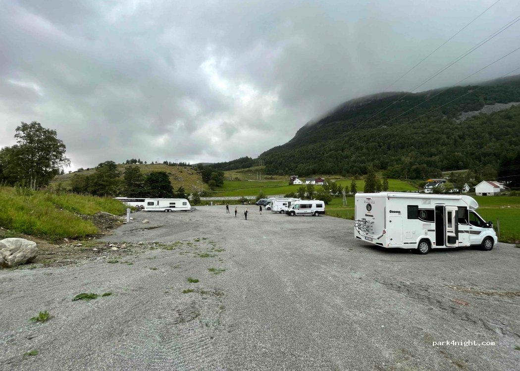Preikestolen Bobilparkering — foto