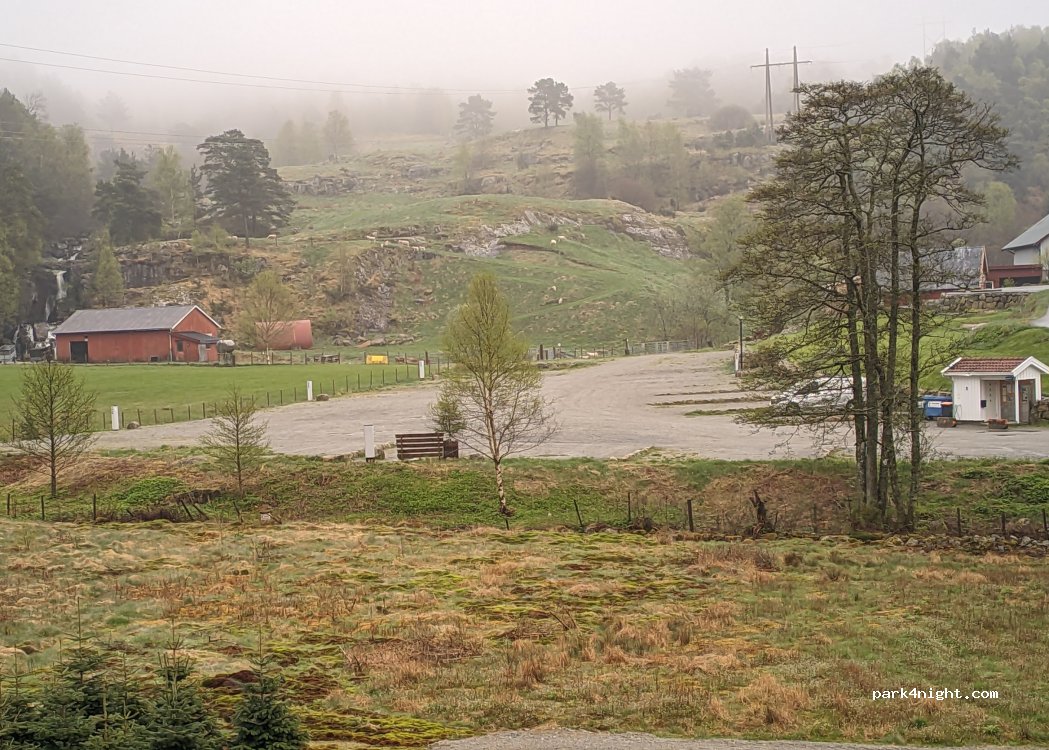 Preikestolen Bobilparkering — foto 5