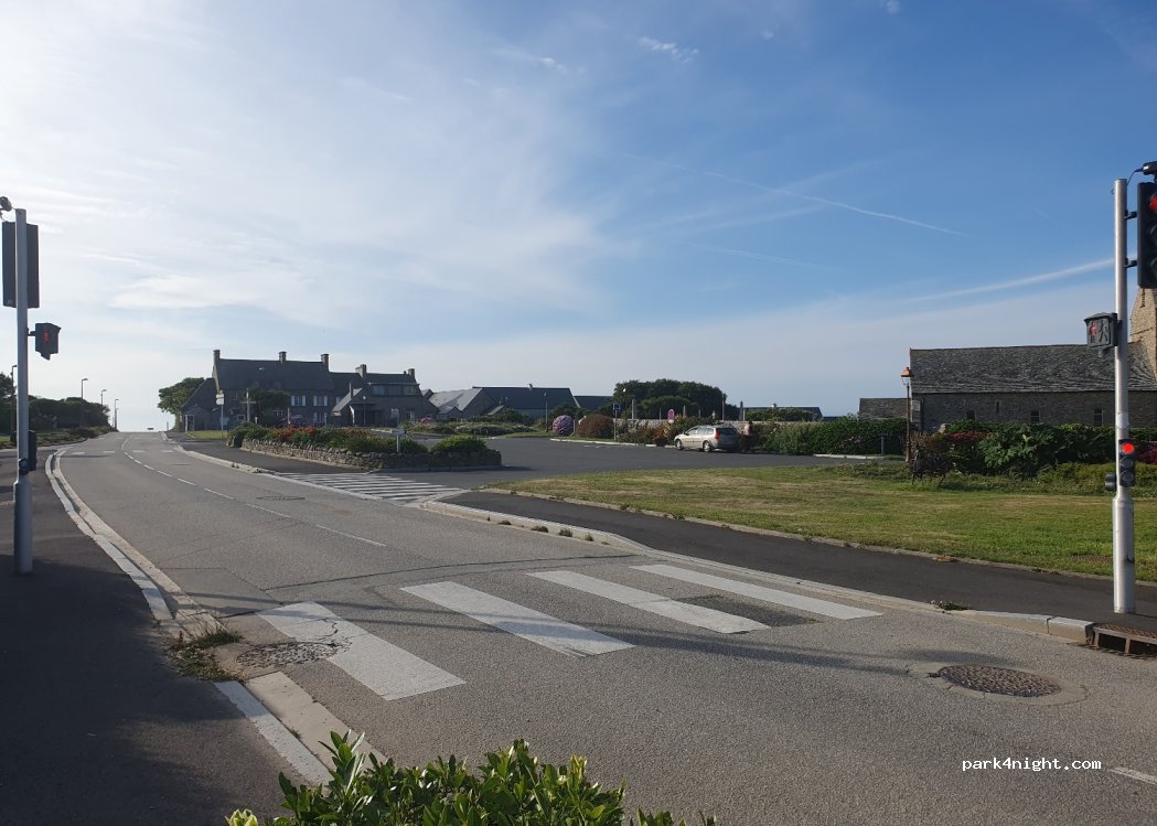 (50440) La Hague - 16 Le Bourg — foto 2