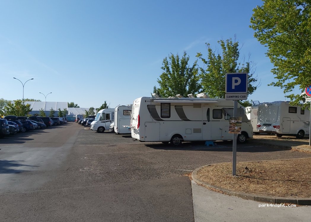(71600) Paray-le-Monial - Boulevard du Dauphin Louis — foto 5