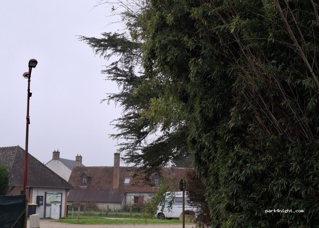 (41250) Tour-en-Sologne - Rue de la Mairie — foto 5