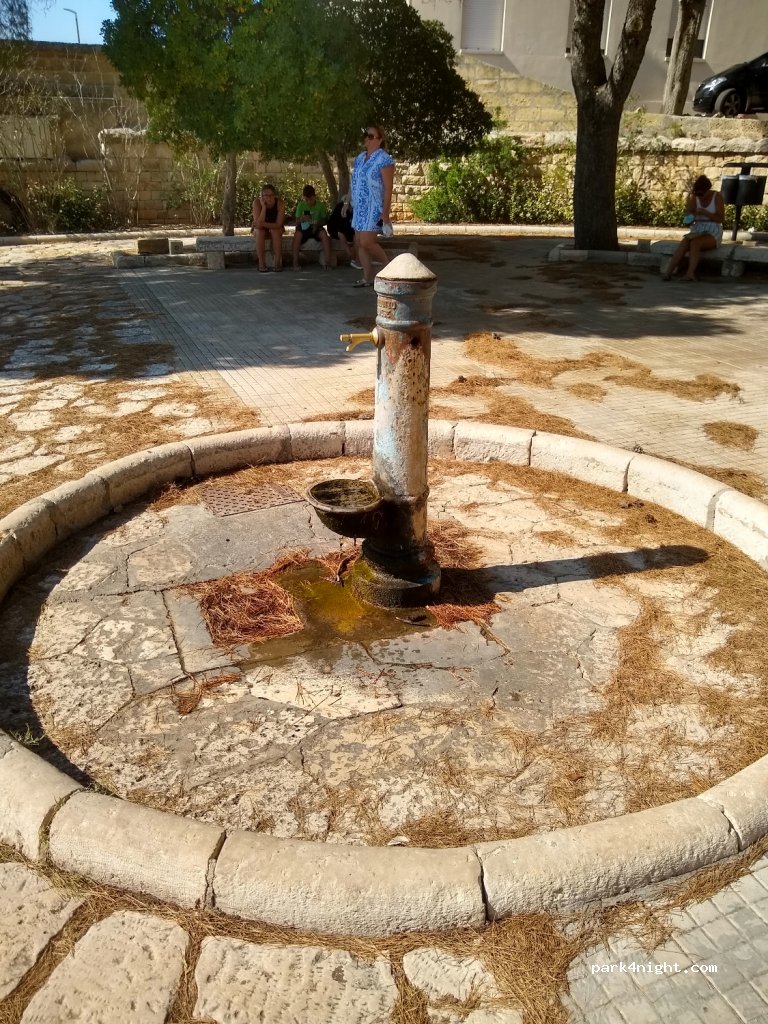 (73040) Santa Maria di Leuca - 30 Via Francesco Pireca — foto