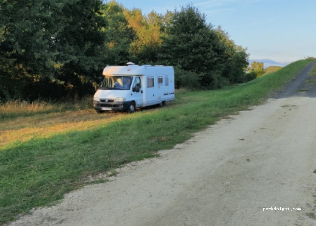 (37510) Berthenay - 2 La Mérille — foto
