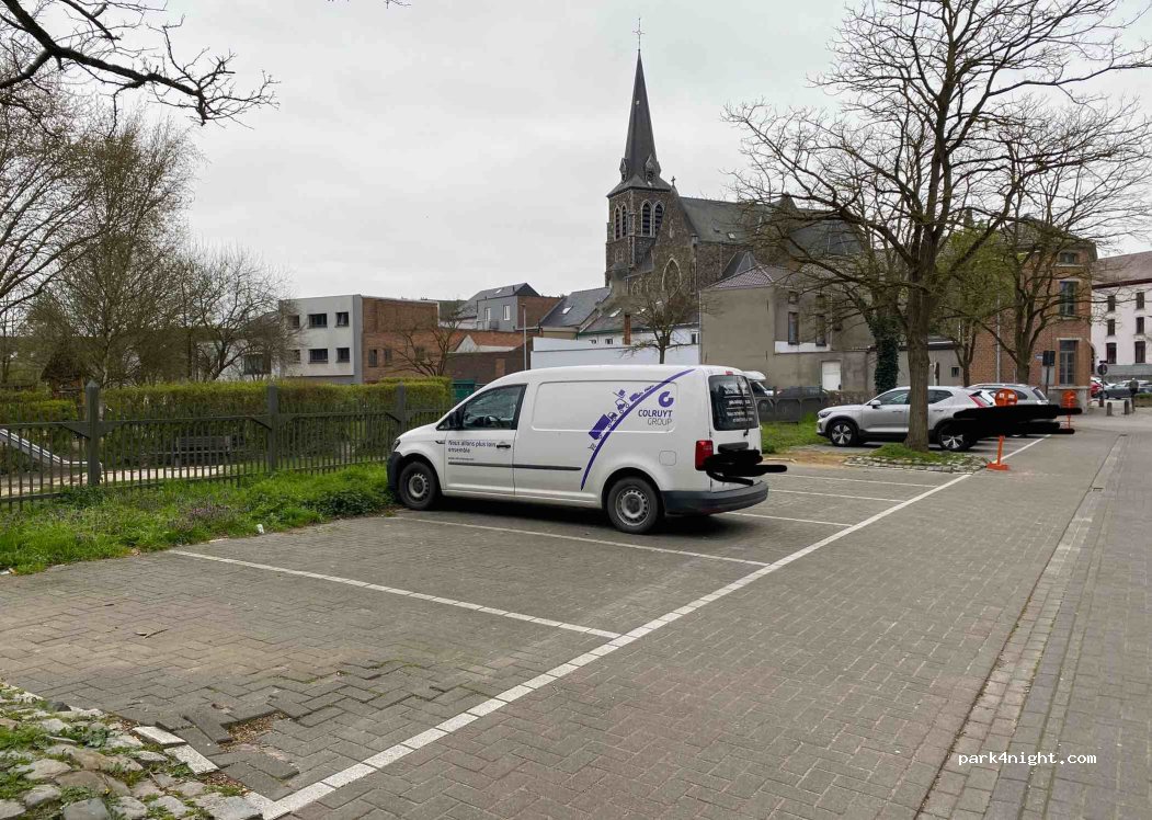 (1502) Halle - 6 Bondgenotenstraat — foto