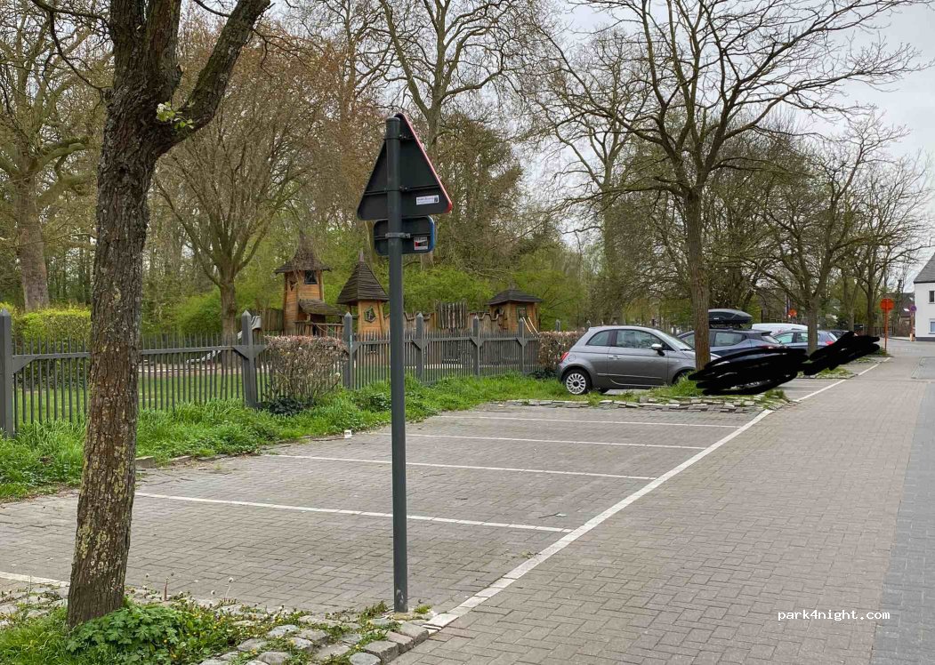(1502) Halle - 6 Bondgenotenstraat — foto 2
