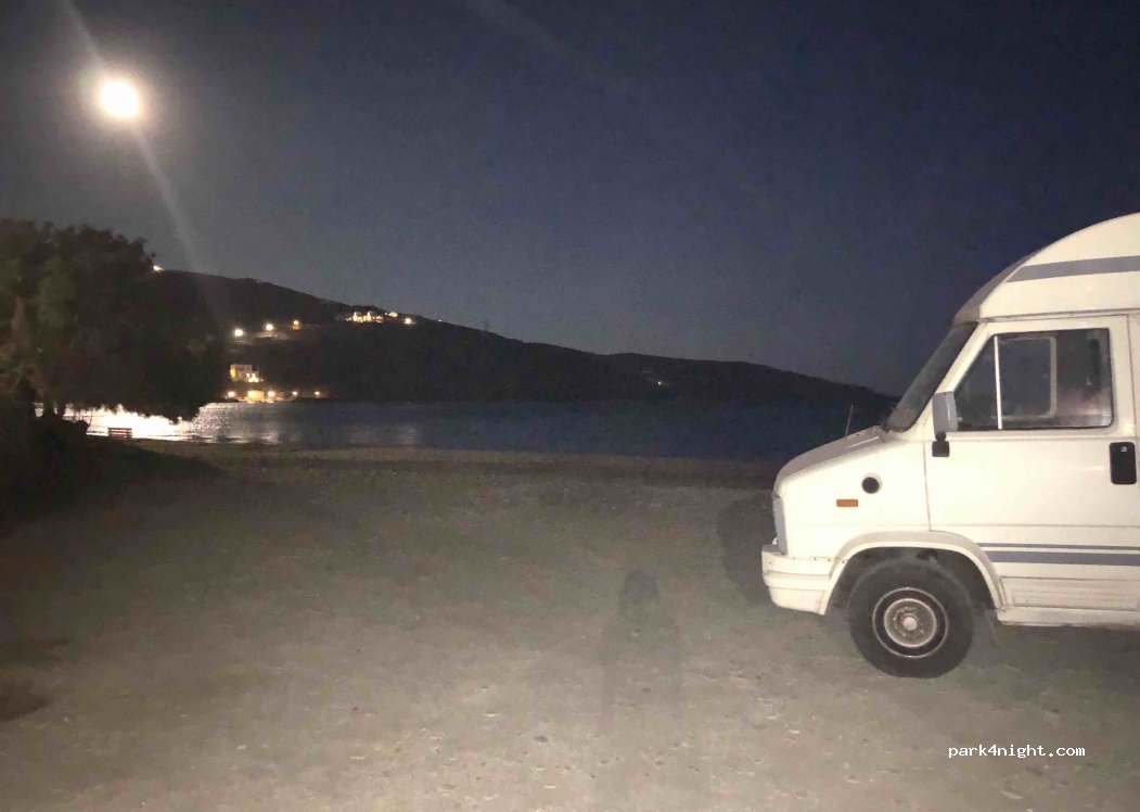 (842 00) Agios Romanos - — foto