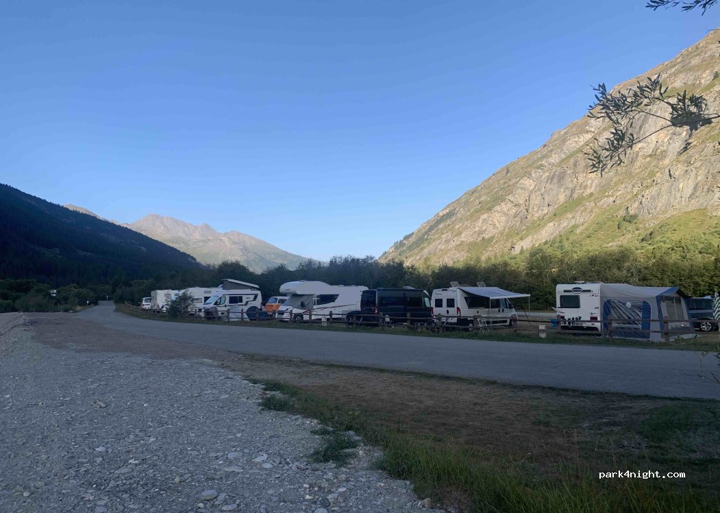 Camping Municipal Illaz — foto 3