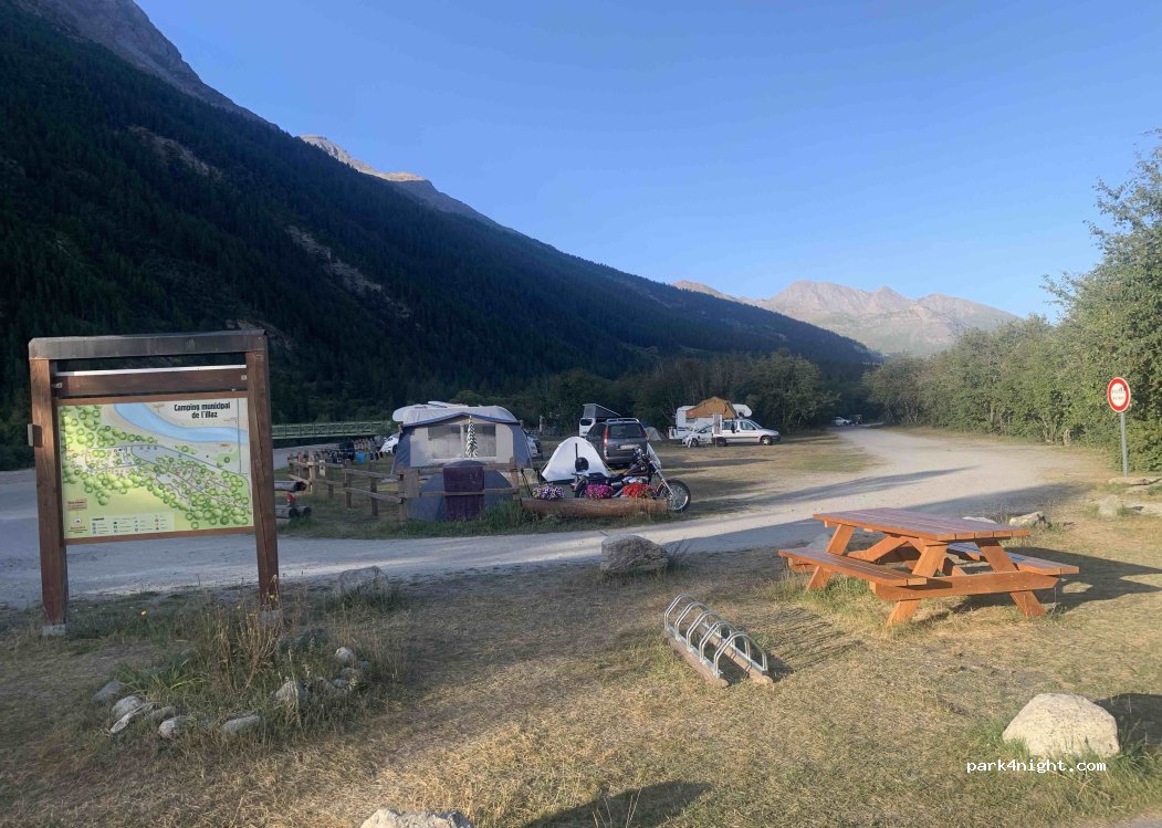 Camping Municipal Illaz — foto 4