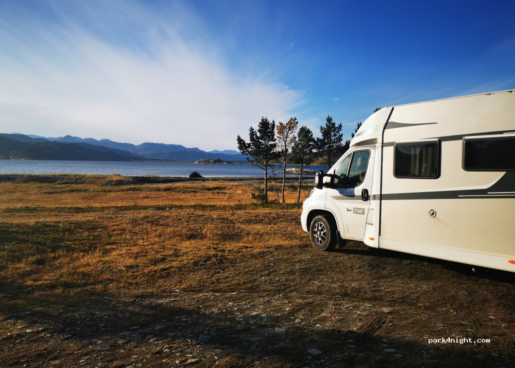 (9162) Sørstraumen - 1537 Kvænangsbotnveien — foto