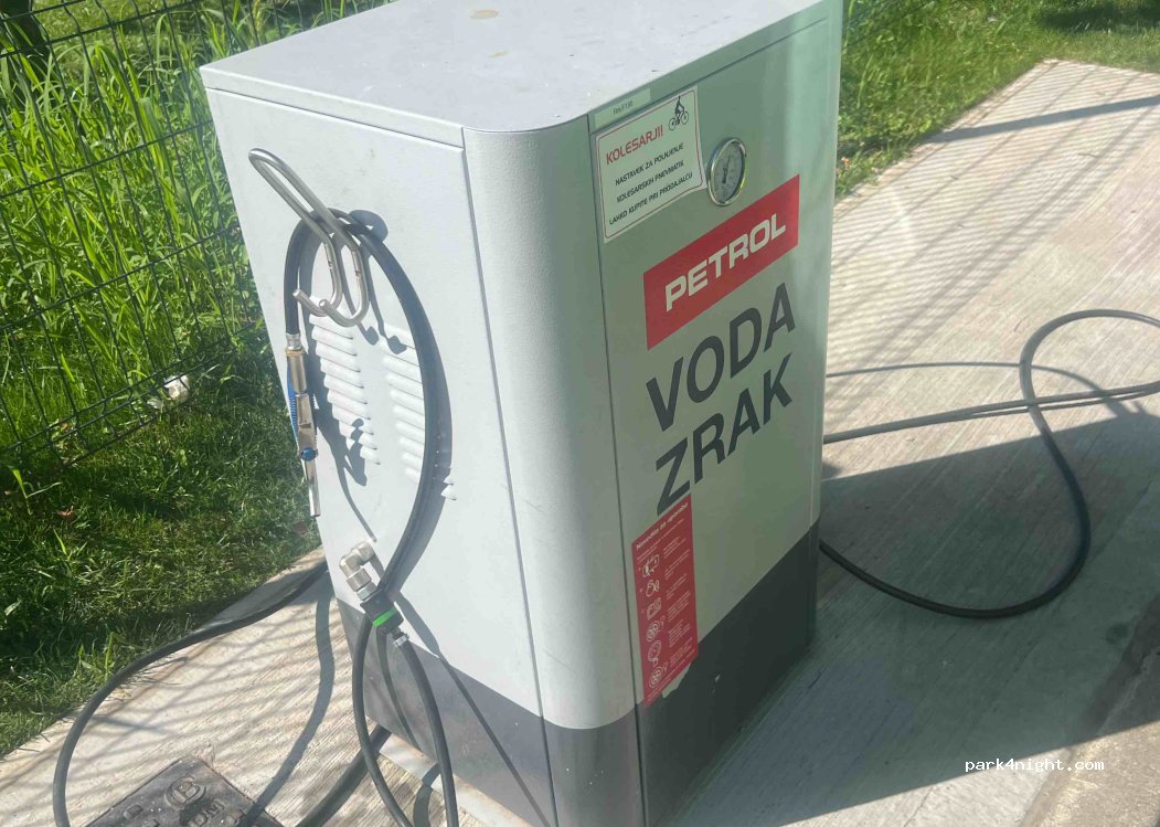 (1000)  - 70 Dunajska cesta — foto 3
