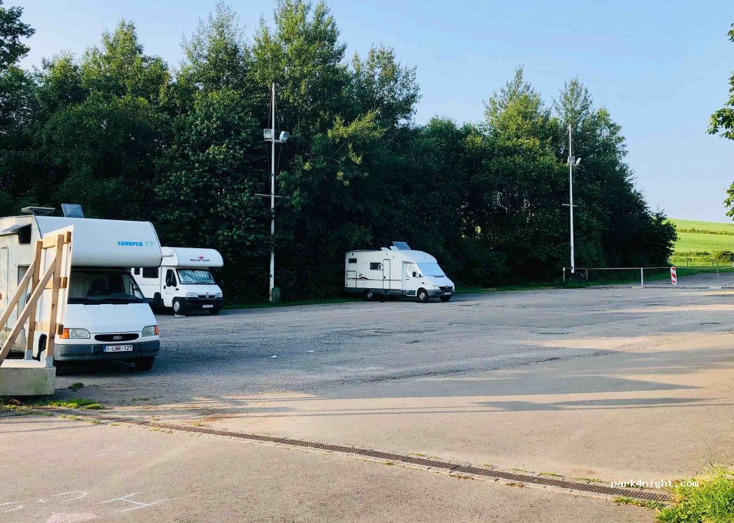 (9990) Wäisswampech - 33 Weilwerdangerstrooss — foto
