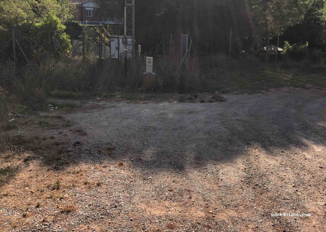 (08233) Vacarisses - 54 Carrer Josep Carner — foto