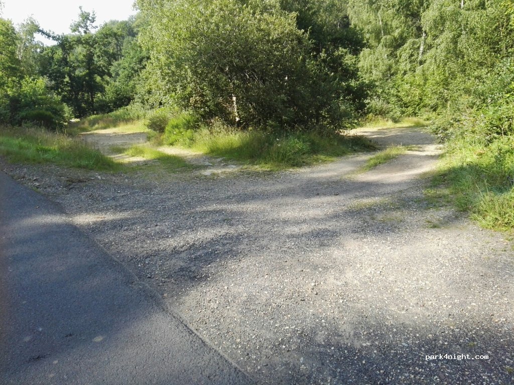 (63740) Gelles - D80 — foto 2