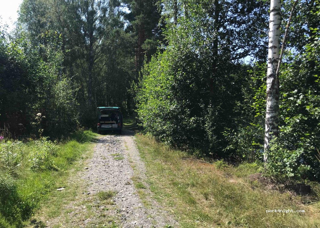 (670 35) Gunnarskog - Unnamed Road — foto
