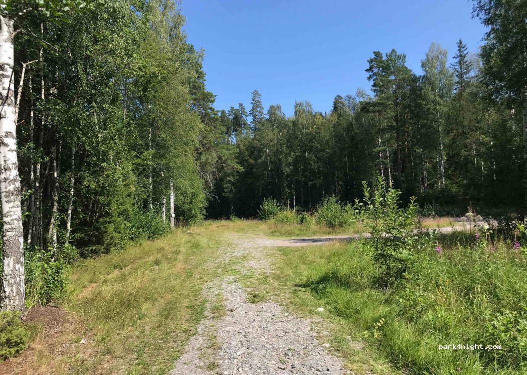 (670 35) Gunnarskog - Unnamed Road — foto 2