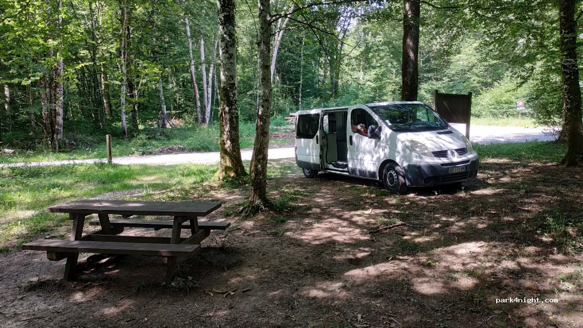 (25250) L'Isle-sur-le-Doubs - Unnamed Road — foto