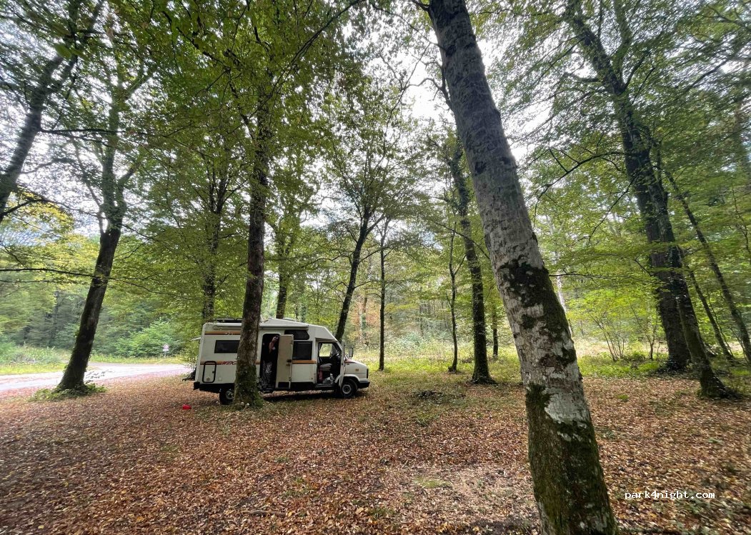 (25250) L'Isle-sur-le-Doubs - Unnamed Road — foto 4