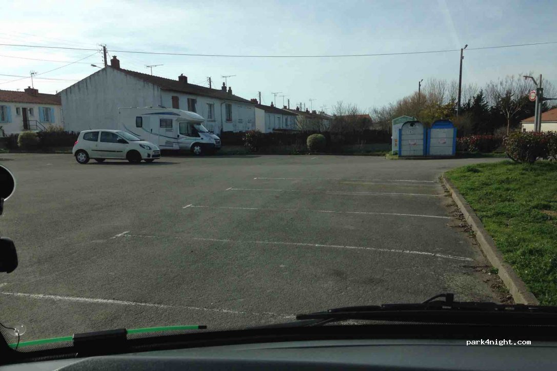 (85800) Saint-Gilles-Croix-de-Vie - 12 Rue Pierre Lucas — foto