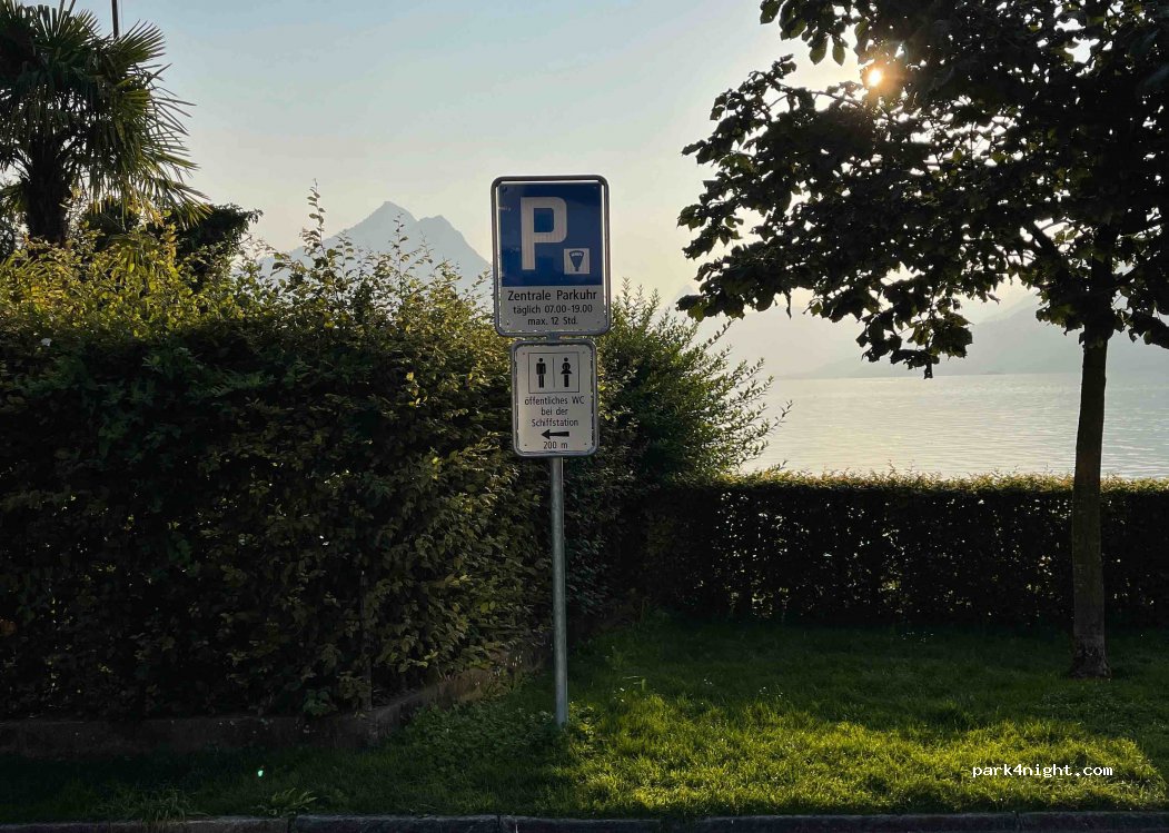 (6375) Beckenried - Seestrasse — foto