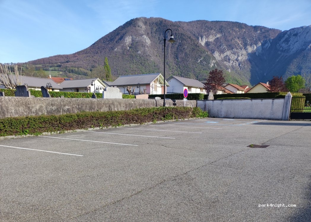 (01200) Léaz - 13 Rue Saint-Amand — foto 2