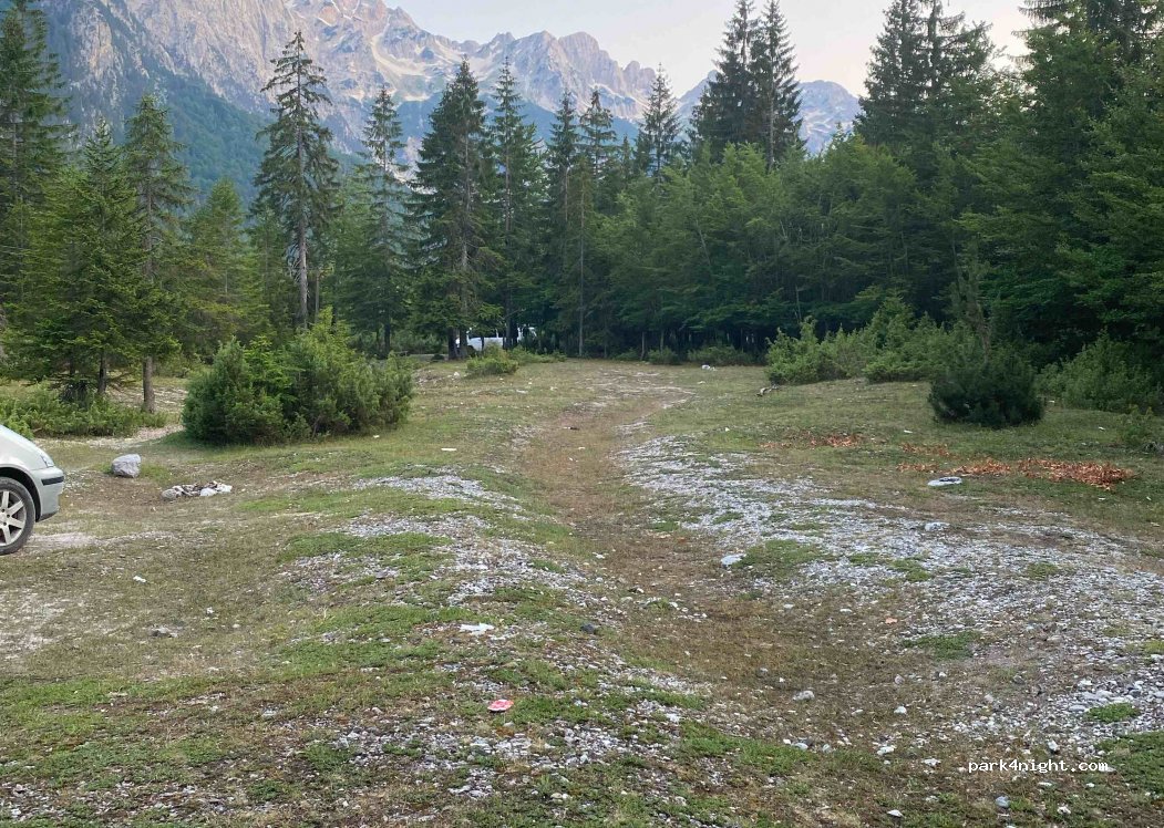 (8701) Valbonë - Rruga Azem Hajdari — foto 2