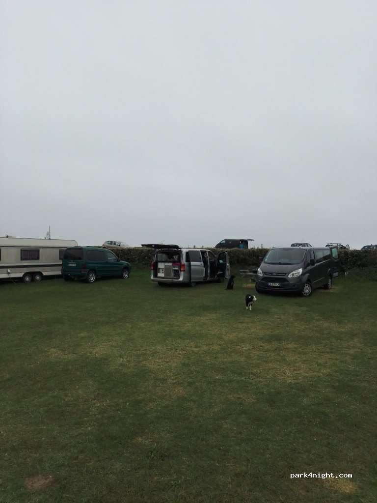 Camping  municipal de Porscuidic — foto 2