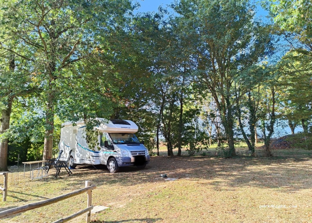 La nuit au lac  campsite — foto 4