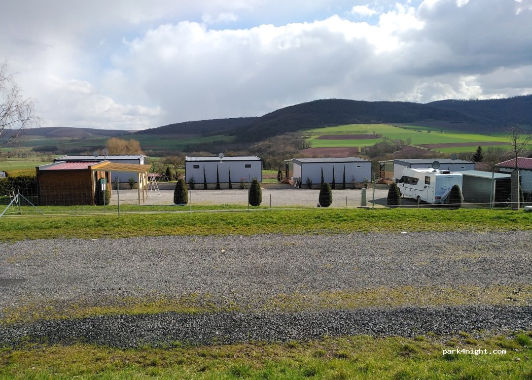 Wohnmobilstellplatz Forellenhof Reuß — foto 2
