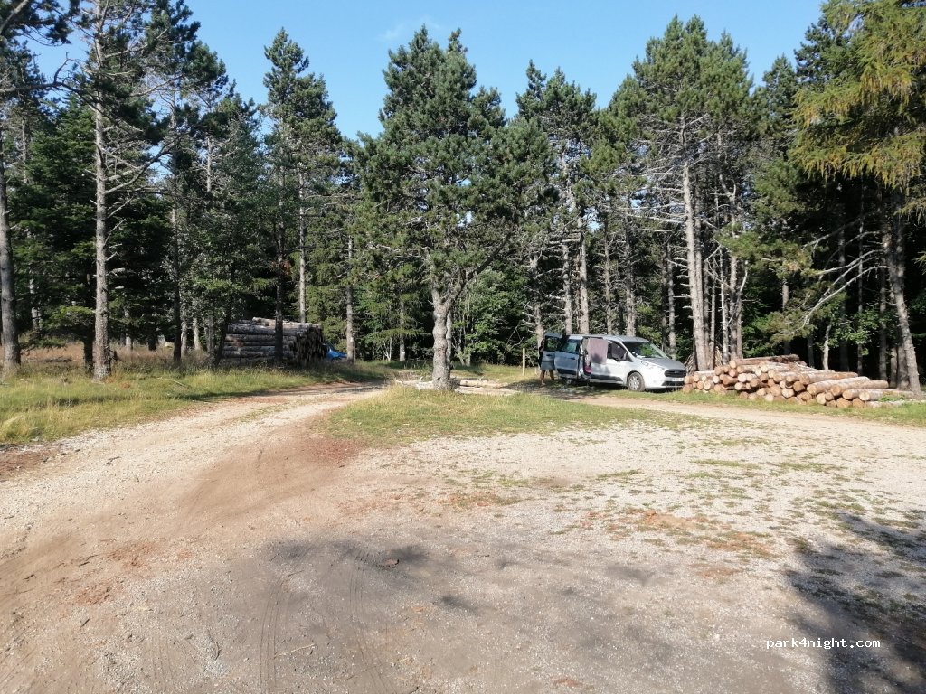(30120) Arphy - Chemin GR 60 — foto