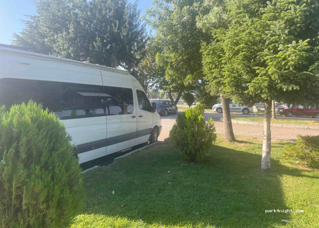 (42700) Konya - 1 Türbe Sokak — foto 4