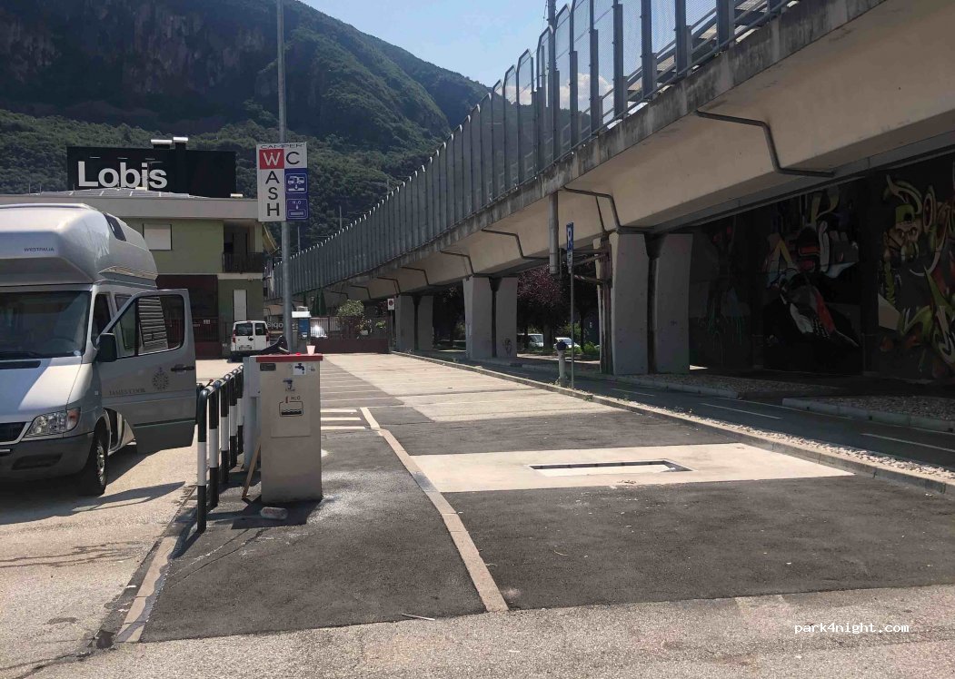 (39100) Bozen - 21-23 Bruno-Buozzi-Straße — foto 2