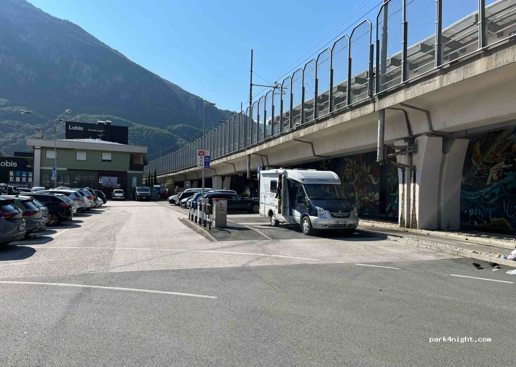 (39100) Bozen - 21-23 Bruno-Buozzi-Straße — foto 3