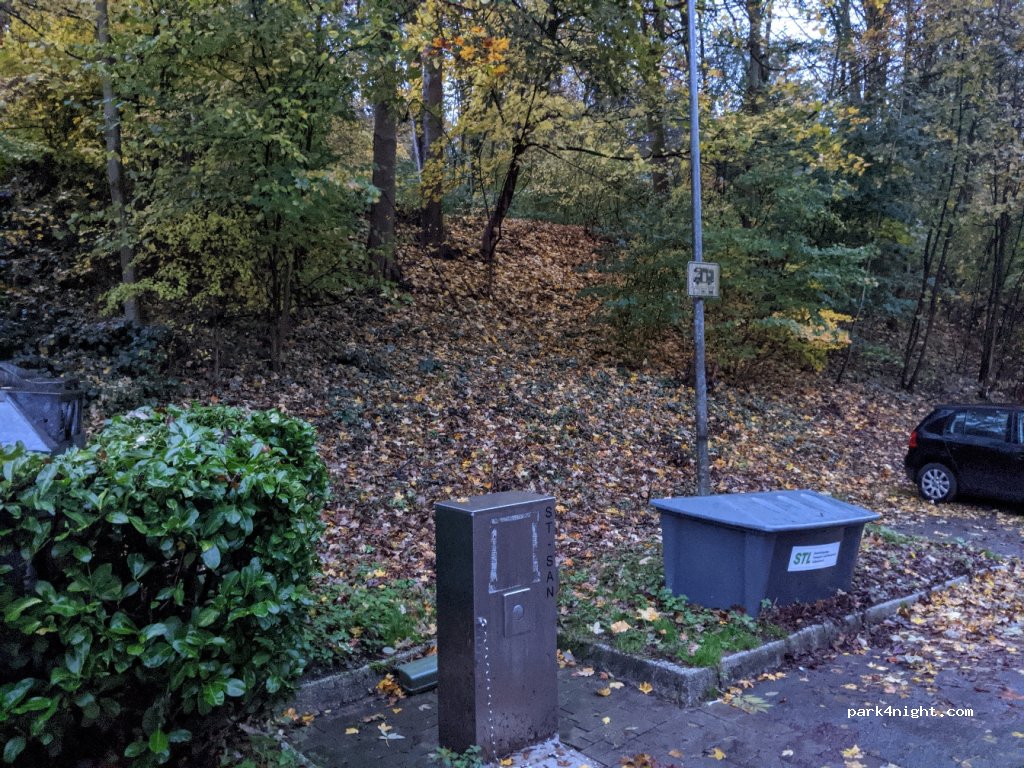 Wohnmobilstellplatz am Nattenberg-Bad in Lüdenscheid — foto 3