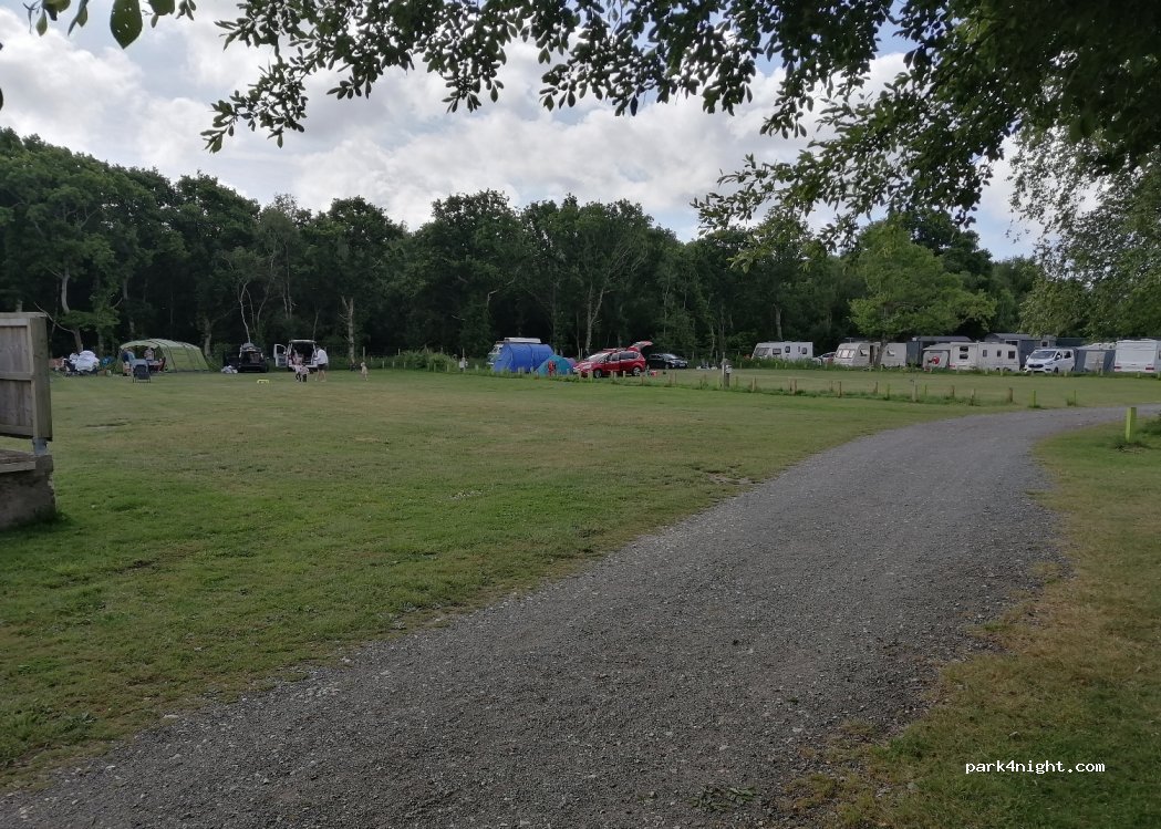 Primrose Fields Campsite — foto
