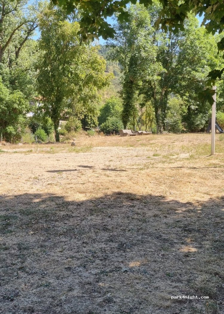 (43150) Goudet - Le Bourg — foto