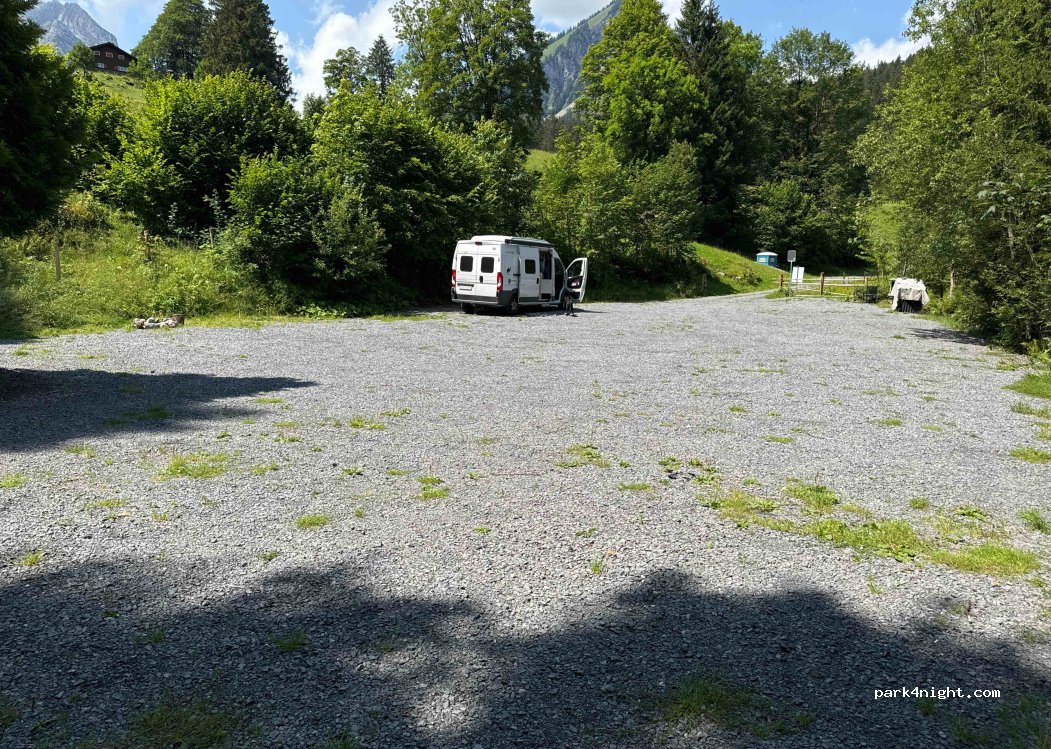 (8752) Näfels - Oberseestrasse — foto 4