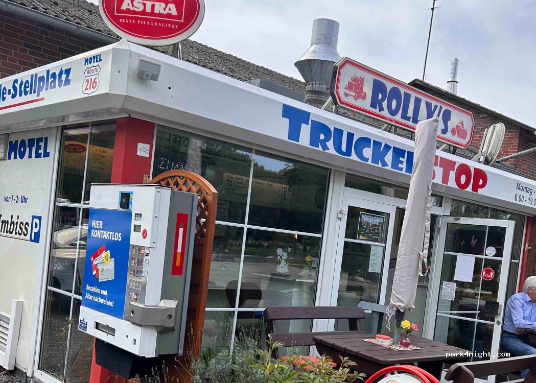 Wohnmobilstellplatz Rollys Trucker Stop in Göhrde — foto