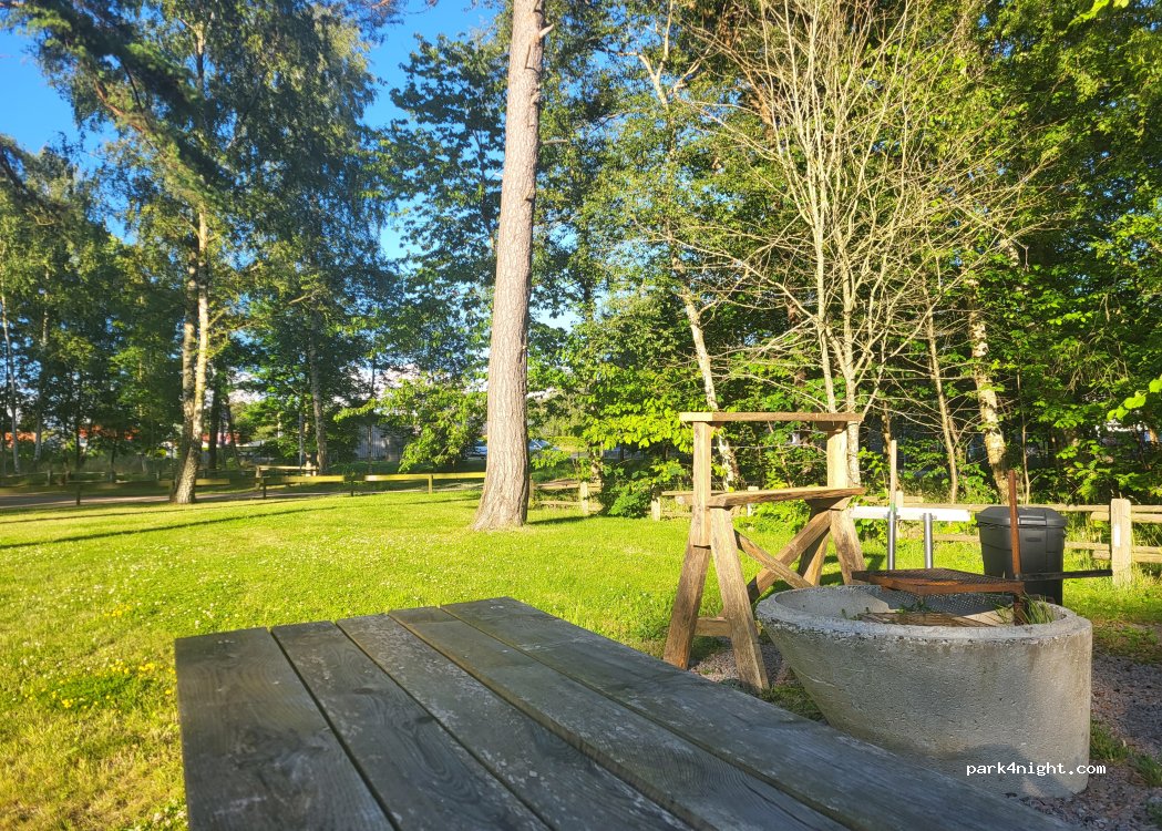 (302 70) Halmstad - Kungsvägen 59B — foto