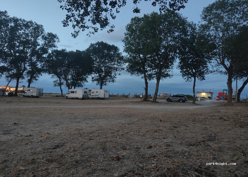 (64026) Roseto degli Abruzzi - 26 Viale Makarska — foto 4