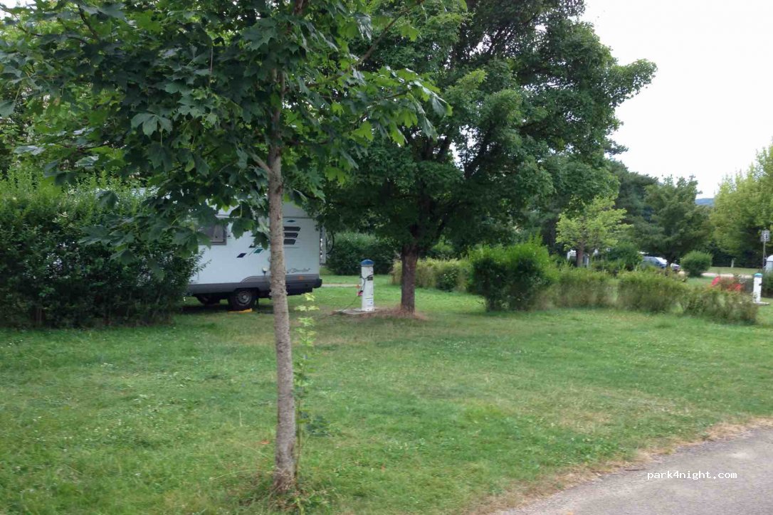 Camping du Lac de la Villegusien — foto 2