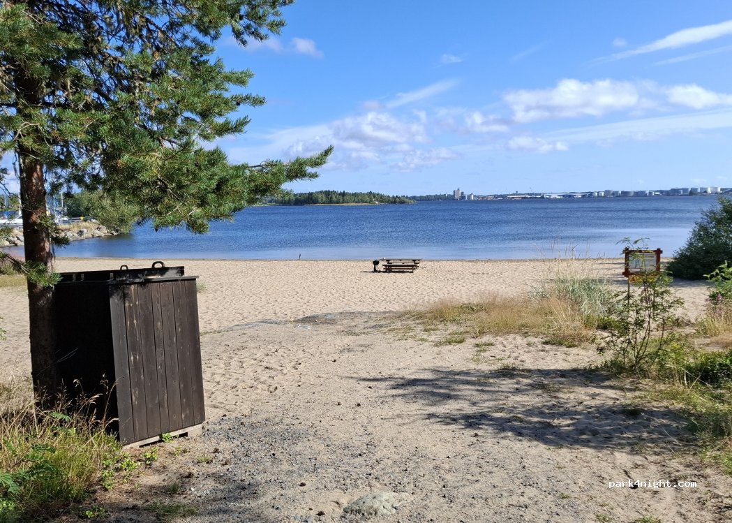 (913 42)  - 3 BREDVIKEN — foto 5