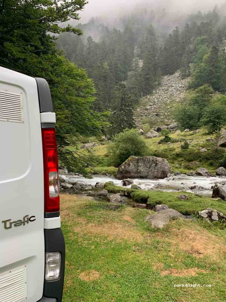 (65110) Cauterets - Unnamed Road — foto