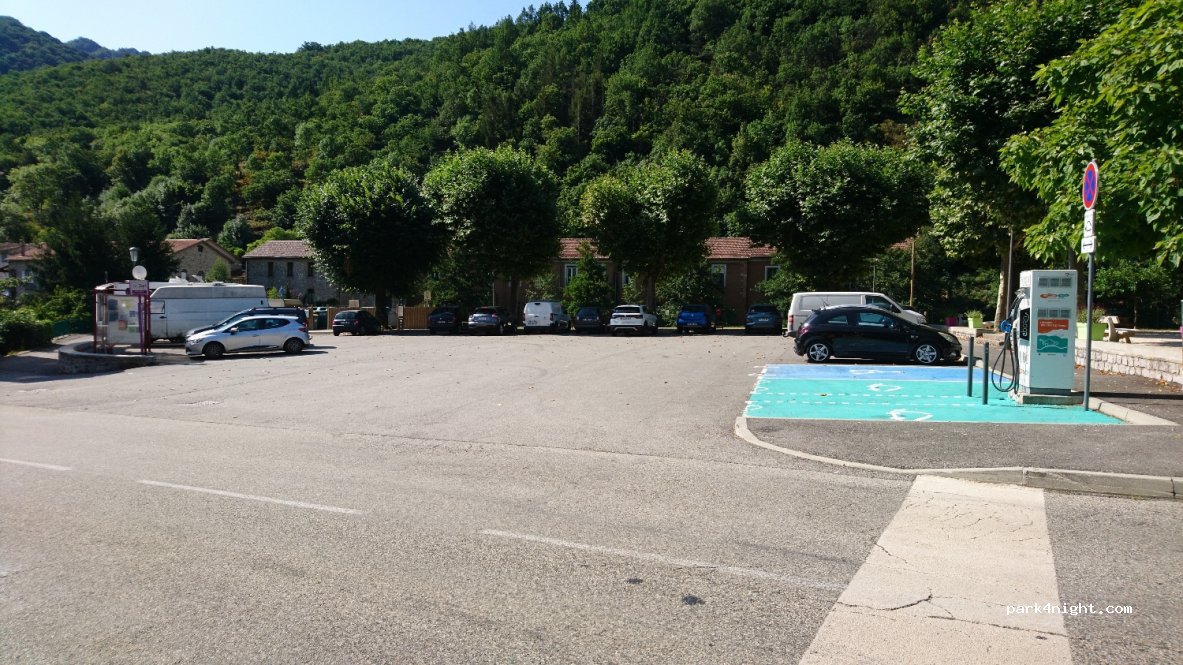 (07330) Mayres - 110 Le Chambon — foto