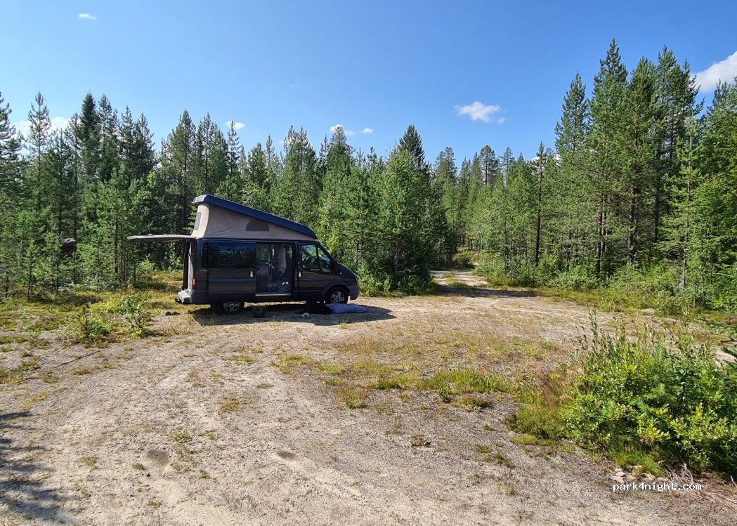 (790 90) Särna - Unnamed Road — foto