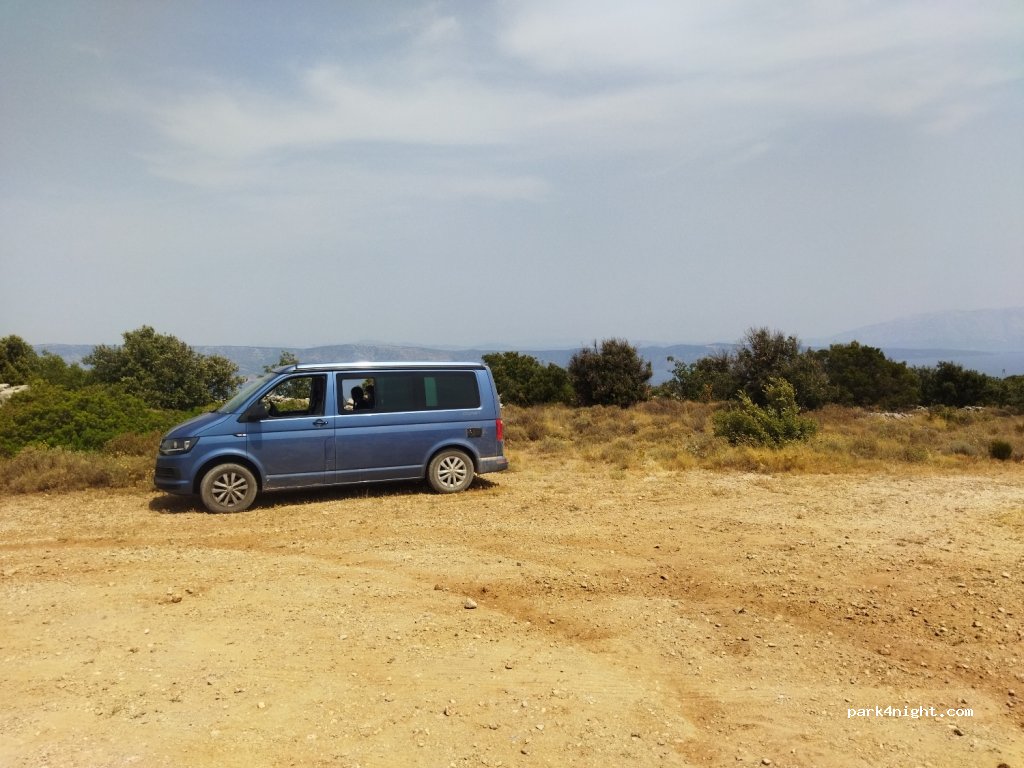 (21465) Pitve - Unnamed Road — foto