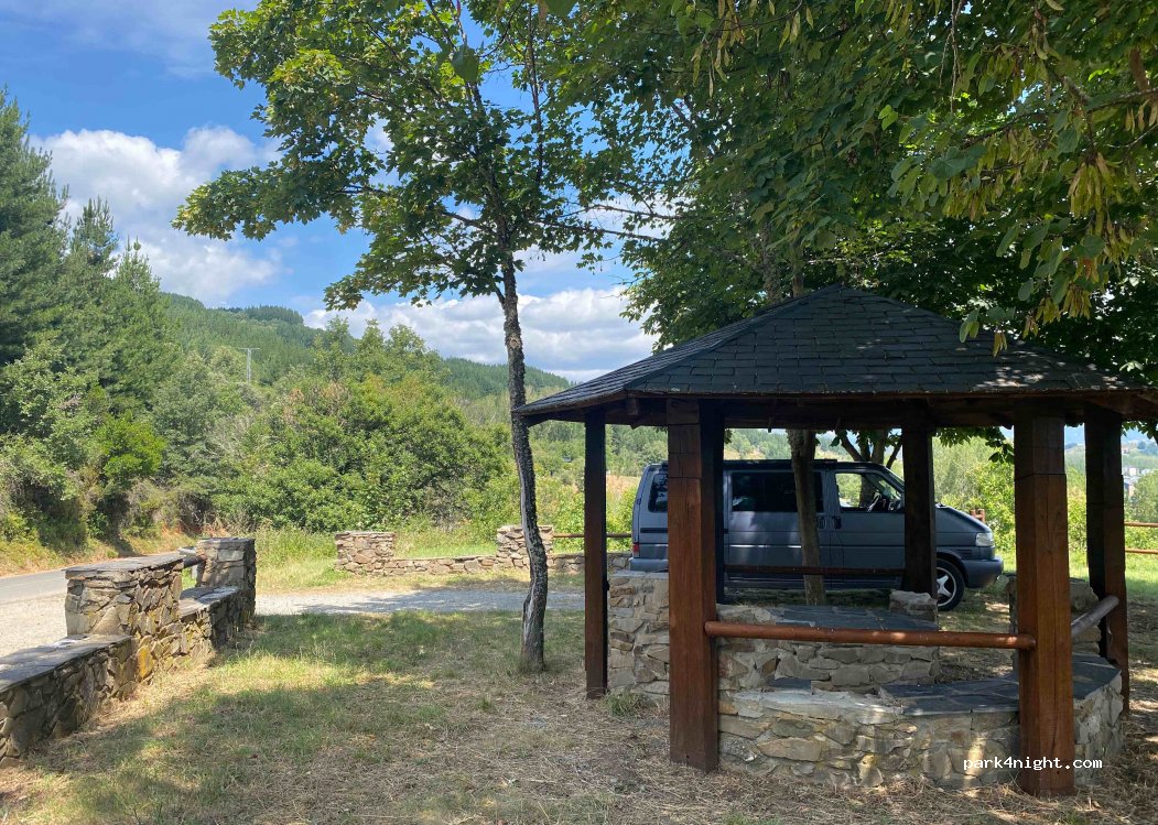 (24430) Vega de Espinareda - LE-5202 — foto