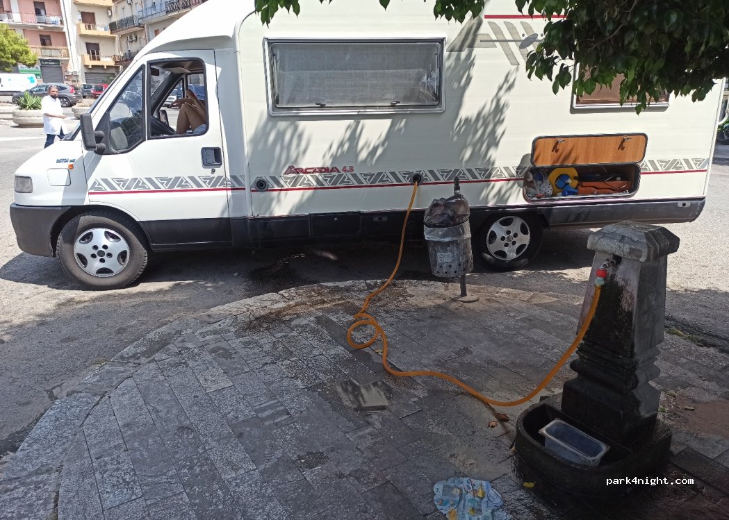 (89129) Reggio Calabria - 5 Piazza della Pace — foto
