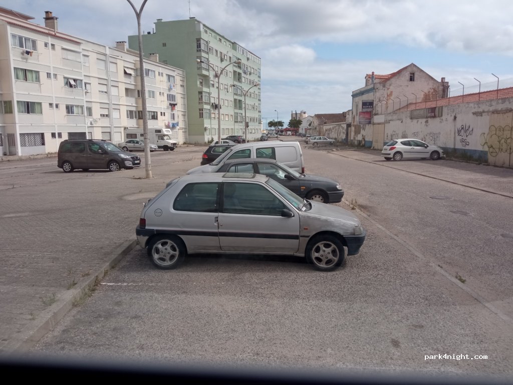 (2900-362) Setúbal - 25 Rua Primeiro de Maio — foto