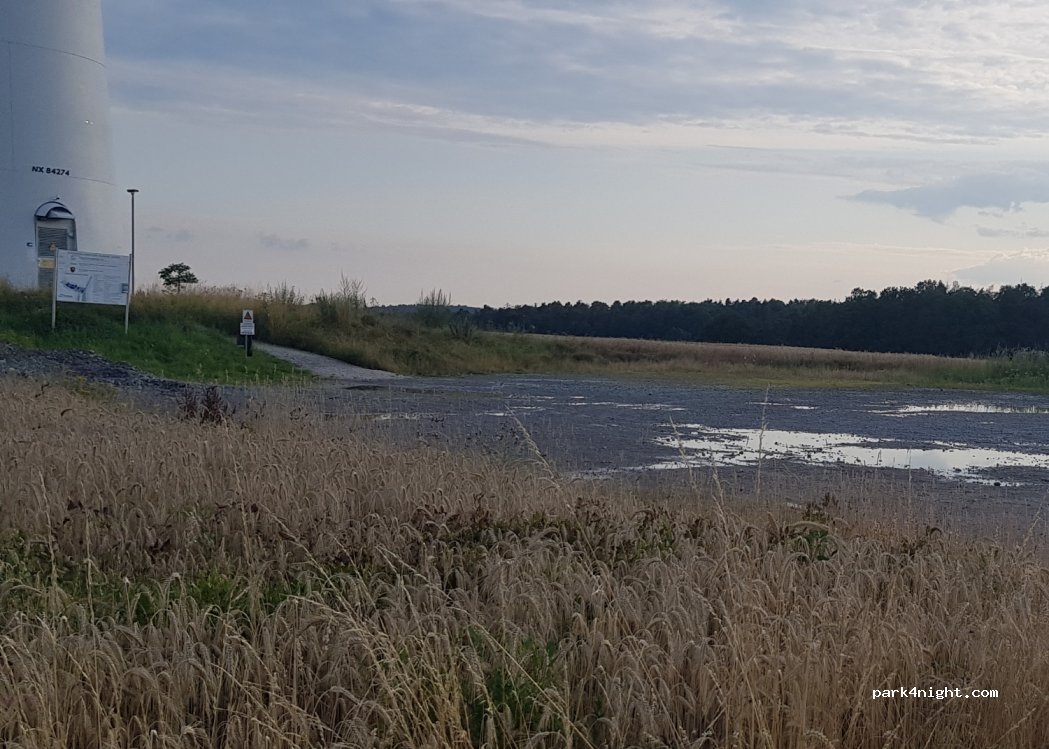 (91475) Lonnerstadt - Unnamed Road — foto 2
