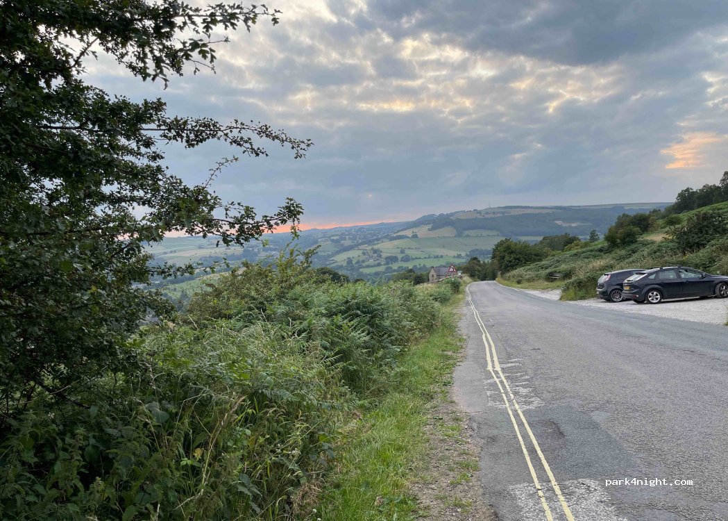 (S32 3YR) Stoney Middleton - Clodhall Lane — foto